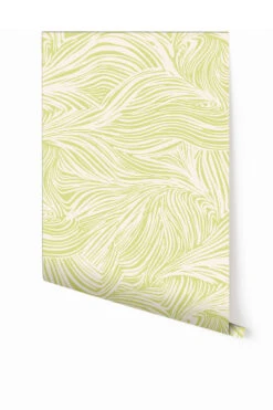 Hay Bale© Wallpaper In Clover