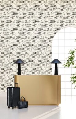 Petite Coque© Wallpaper In Black + Cremé -Drop It Modern Sales Coque Petite black Creme rendering 2