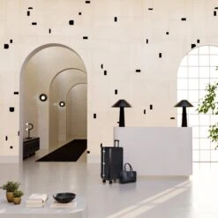 Geometrico© Wallpaper In Cremé + Black -Drop It Modern Sales Geometrico Creme Black rendering 01