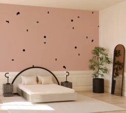 Mezzaluna© Wallpaper In Ferris + Black -Drop It Modern Sales Mezzaluna Ferris Black Rendering crop 1