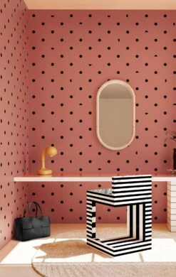 Pretty Woman© Wallpaper In Strawberry Kiss + Black 11 Pretty Woman© Wallpaper In Strawberry Kiss + Black -Drop It Modern Sales PrettyWoman Strawberry Kiss Black Final 1 Crop1